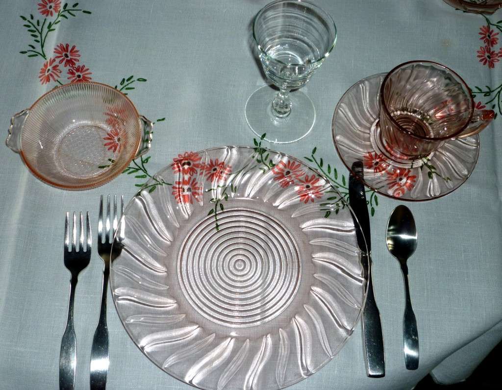 Petal Swirl & Homespun Pink Depression Glass Place Setting