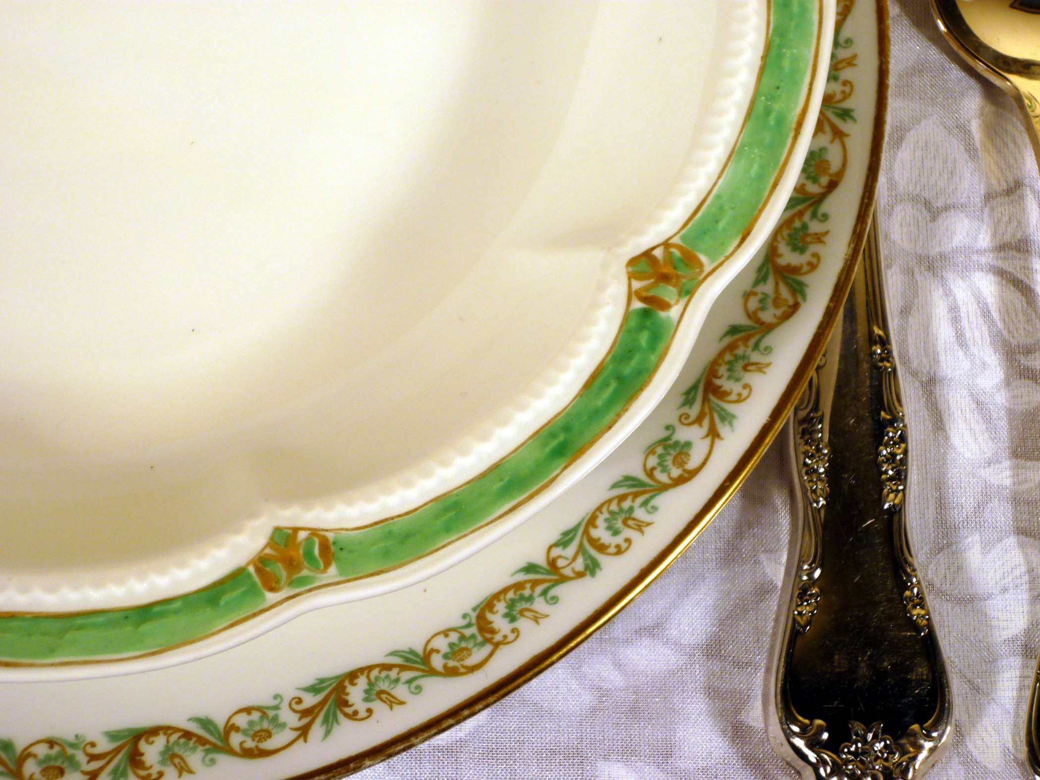 Tablescape Thursday Etched Elegance with Mix & Match Limoges