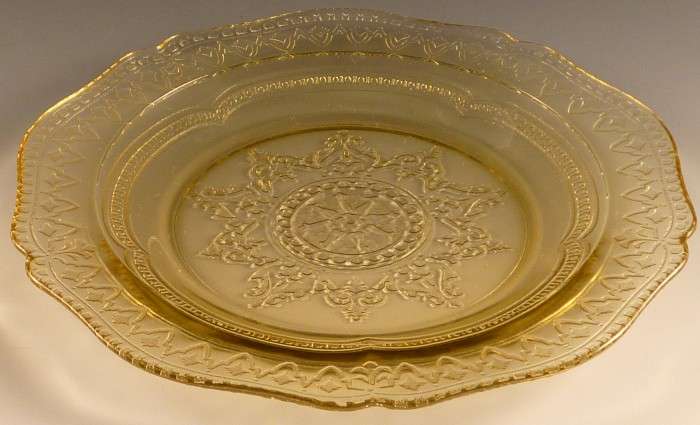 7 border inch Glass Depression Honey From Gold â Amber Russet Deep Era to 7 border inch Glass Depression Honey From Gold â Amber Russet Deep Era to